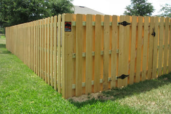 Shadowbox Fence Photo 1
