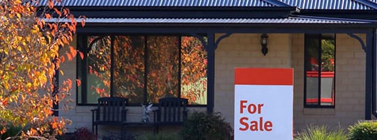 6 Reasons to Install a Fence Before You Sell Your Home post