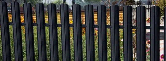 Aluminum Fence Styles Compared post